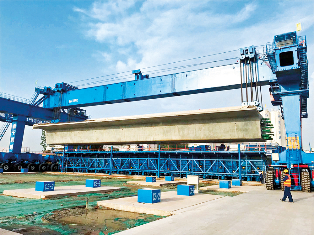 基于制运架的跨度40m标准箱梁