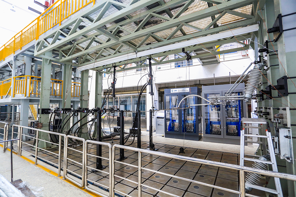 接触网疲劳试验系统