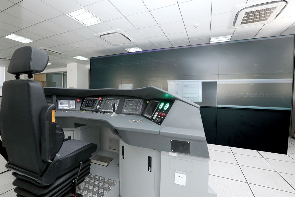 高铁列控系统技术实验室