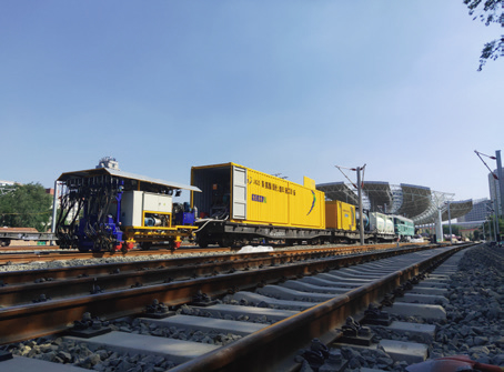 聚氨酯道床固化设备